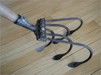 Five-Tined Cultivator Hoe